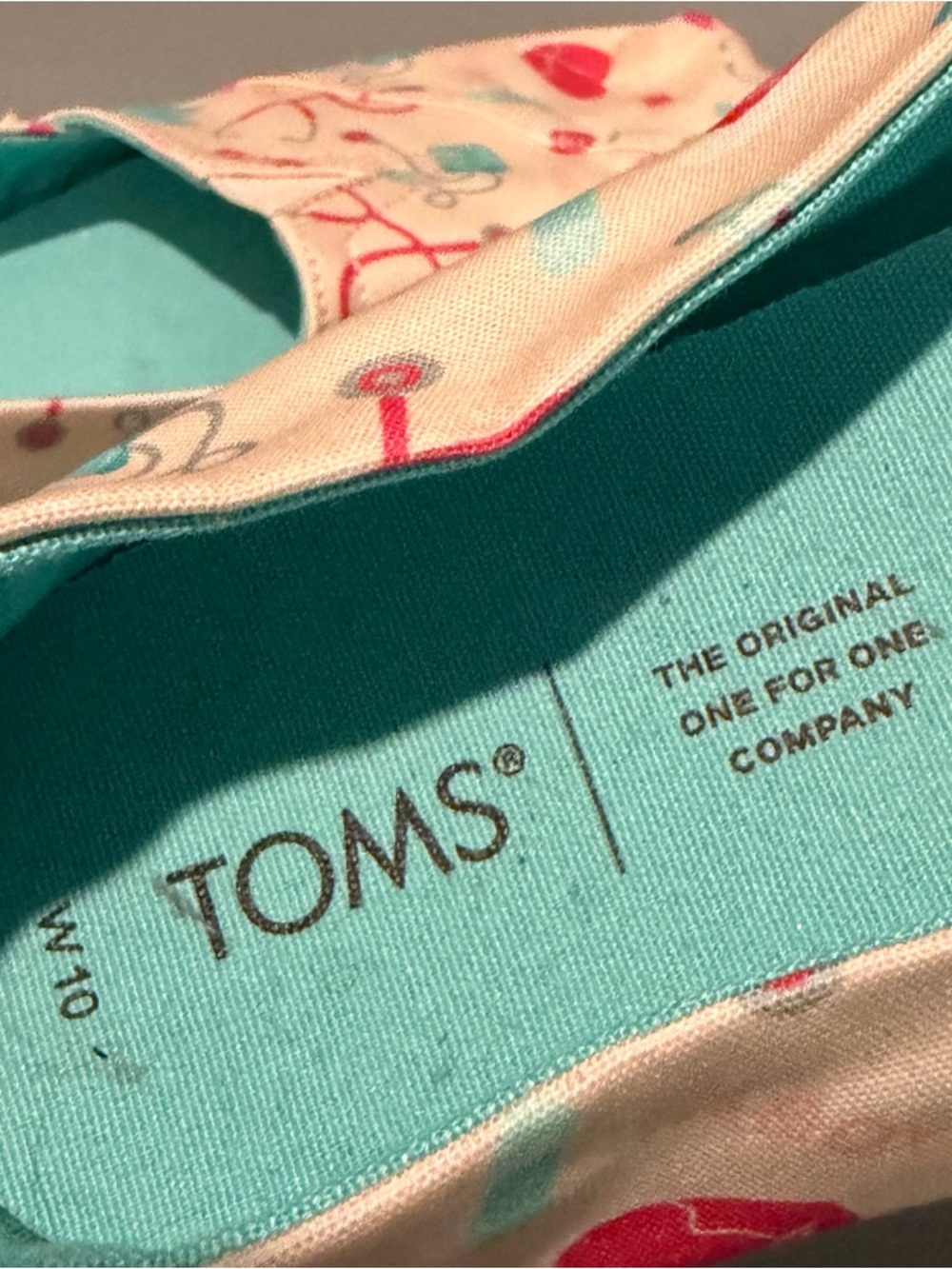 TOMS Alpargata Nurse Appreciation Shoes Women's Size 10 Pink, White & Teal EUC - Picture 8 of 9